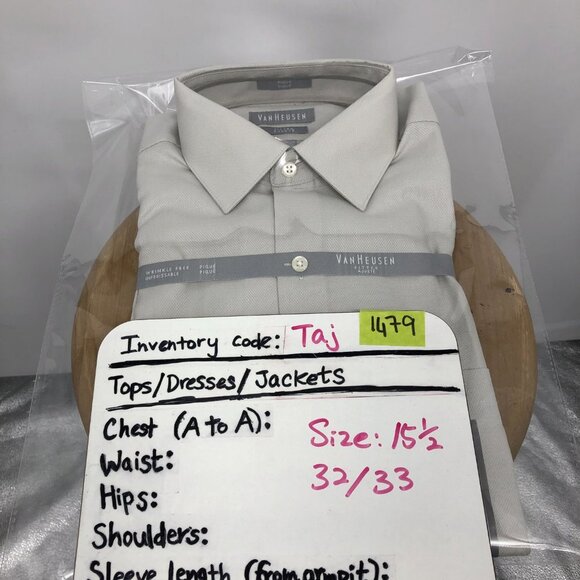 NWT Van Heusen pale Grey Button Up Fitted Dress Shirt size 15.5 32/33 - Picture 8 of 9